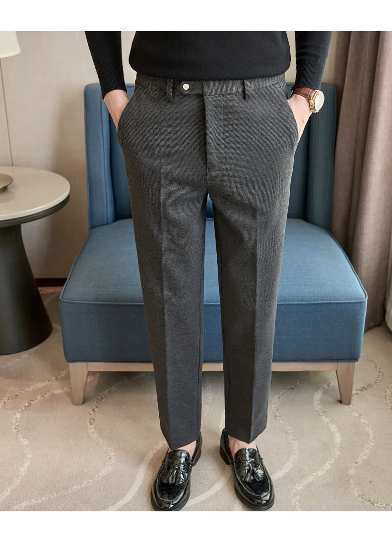 2024 Autumn and Winter New Wheat Grain Woolen Thick Khaki Trousers for Men, Coffee Color Fashionable Versatile Mens Casual Pants