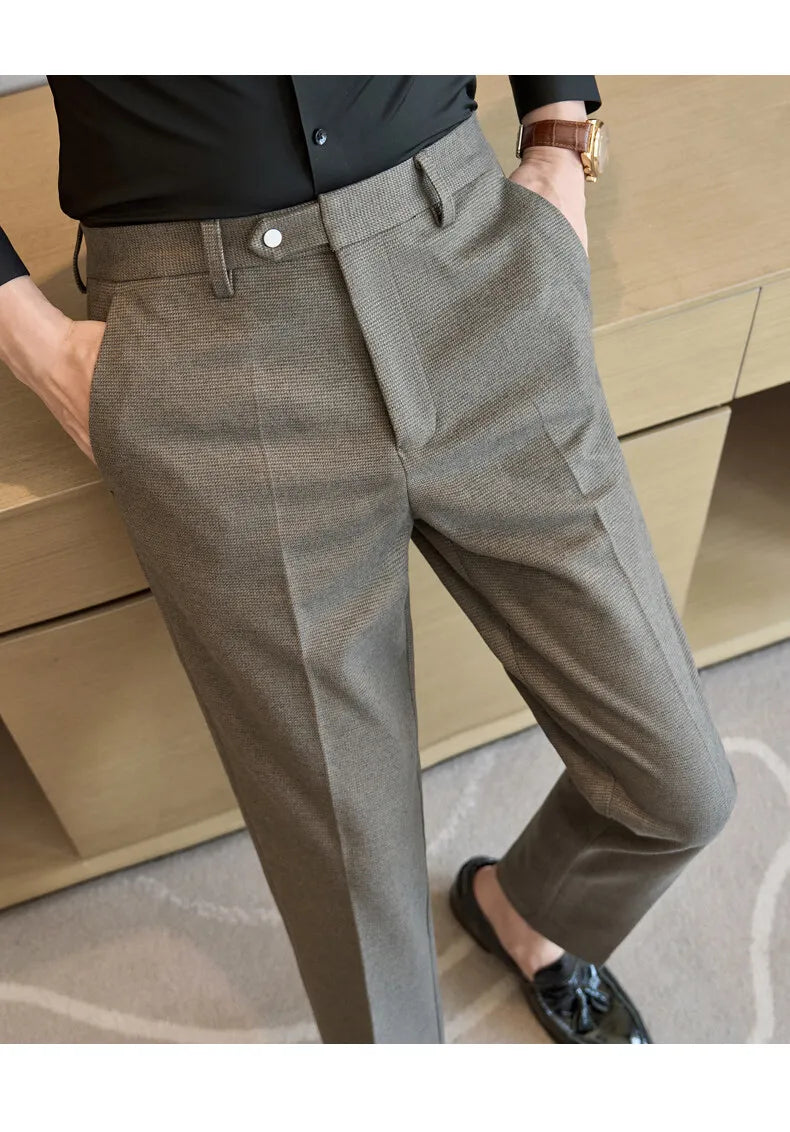 2024 Autumn and Winter New Wheat Grain Woolen Thick Khaki Trousers for Men, Coffee Color Fashionable Versatile Mens Casual Pants