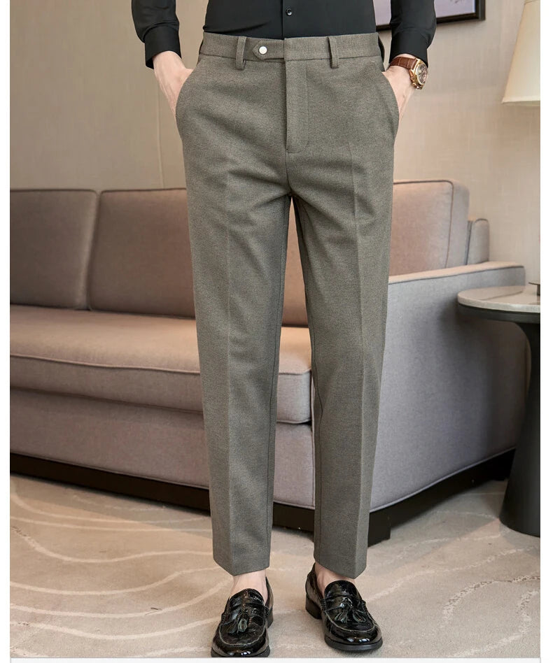 2024 Autumn and Winter New Wheat Grain Woolen Thick Khaki Trousers for Men, Coffee Color Fashionable Versatile Mens Casual Pants