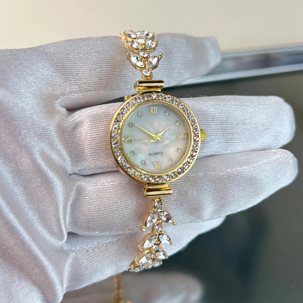 Women's Diamand Wristwatches Quartz Crystal Watch Free Adjustment Bracelet Watches for Brides Wedding Banquet Wearing